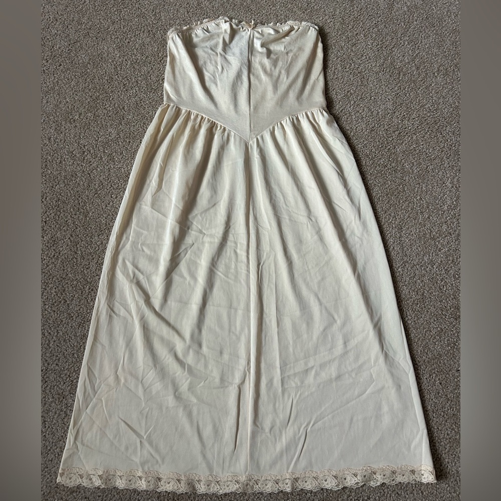 Vintage Vanity Fair Strapless Slip